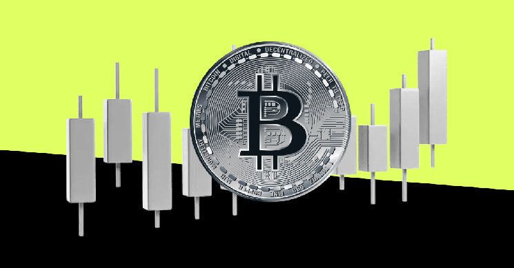 توقعات سعر البيتكوين: هل سيحدث اختراق أم انهيار؟ السعر ينخفض إلى أقل من 66 ألف دولار