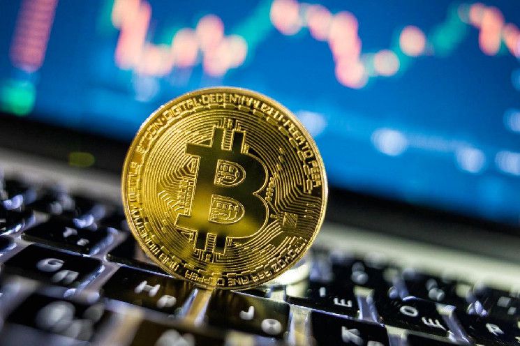 خبير يحدد مستويات البيتكوين القادمة مع بقاء BTC "عالقة في قناة موازية" - اكتشف المزيد الآن