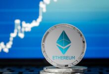 ارتفاع سعر الإيثريوم وسط التحديات: هل سيكسر ETH حاجز 3200 دولار؟