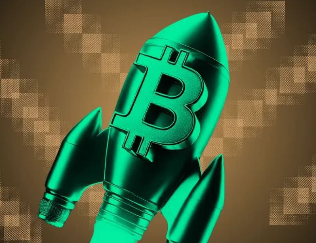 توقعات سعر البيتكوين: هل سيصل BTC إلى 300,000 دولار بحلول عام 2025؟ اكتشف الآن!