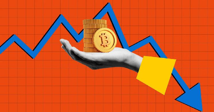 انهيار سعر البيتكوين: هل تتجه قيمة BTC للهبوط إلى 52 ألف دولار؟ اكتشف الأسباب