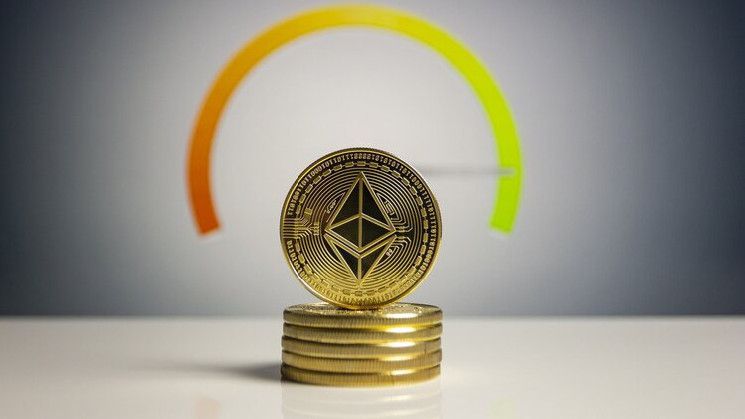 انخفاض إيثريوم بنسبة 9% بسبب ضغط البيع من الحيتان والمستثمرين في صناديق المؤشرات المتداولة - اكتشف المزيد!