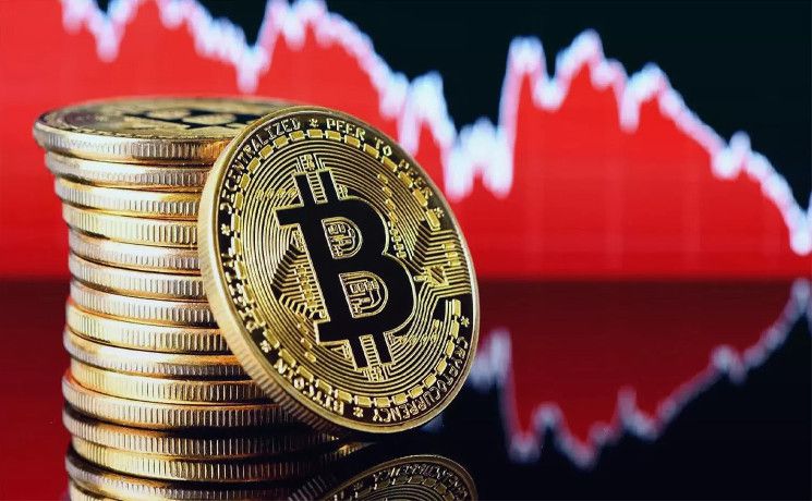 لماذا انخفض سعر البيتكوين؟ ما رأي المحللين؟ اكتشف الآراء!