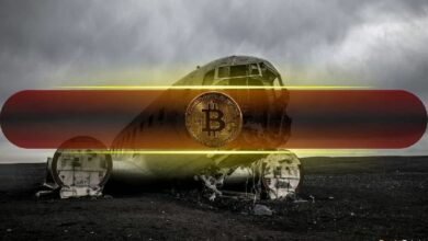 بيتكوين (BTC) تهبط فجأة إلى 57 ألف دولار، وتصفية مراكز بقيمة 350 مليون دولار - اكتشف الأسباب!