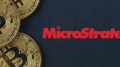 هل تستعد MicroStrategy لتحرك بيتكوين الكبير التالي بامتلاكها 252,200 BTC؟ اكتشف الآن!