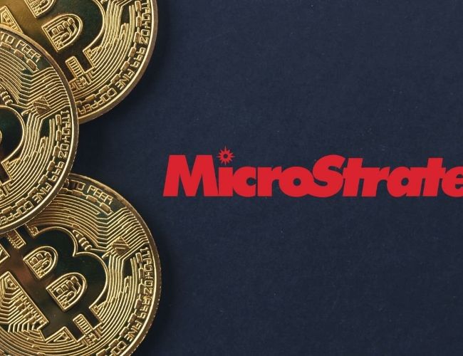 هل تستعد MicroStrategy لتحرك بيتكوين الكبير التالي بامتلاكها 252,200 BTC؟ اكتشف الآن!