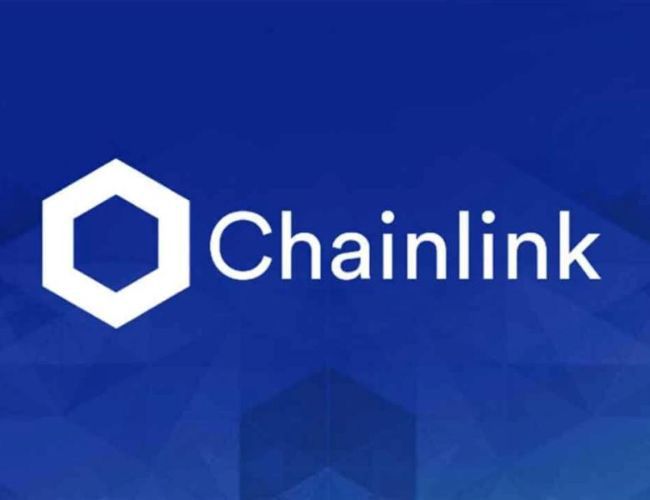 هل يقترب ارتفاع LINK مع تجميع حاملي Chainlink وسط ترقية CCIP؟ اكتشف الآن!