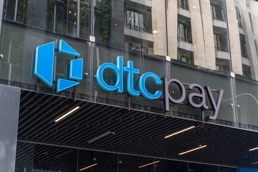 منصة الدفع المشفرة Dtcpay تتخلى عن BTC وETH وتنتقل إلى العملات المستقرة - اكتشف التفاصيل الآن!