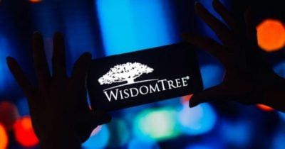 خبر عاجل: شركة WisdomTree تقدم نموذج S-1 لصندوق تداول XRP الفوري إلى هيئة SEC - اكتشف المزيد!