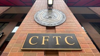 ما هو مستقبل CFTC بعد إعلان رحيل روستين بهنام؟ اكتشف التفاصيل!