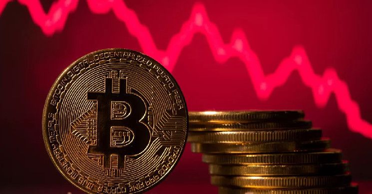 لماذا انخفض سعر البيتكوين اليوم؟ اكتشف السبب الرئيسي من المحلل