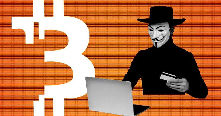 ستة رجال متهمون بخطف عائلة ومربية لسرقة 15 مليون دولار من العملات الرقمية - اكتشف التفاصيل المذهلة الآن!