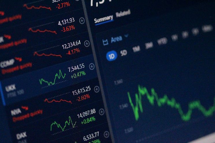 صناديق الاستثمار المتداولة في الإيثيريوم في الولايات المتحدة تشهد خروج 358 مليون دولار خلال 11 يومًا: تعرف على الأسباب والتداعيات