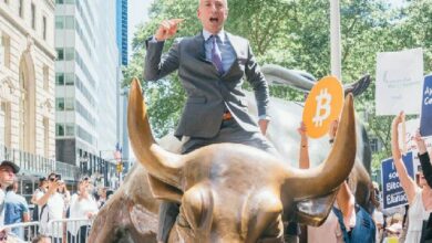 اختيارات ترامب في العملات الرقمية تواجه الواقع: تمسك XRP و ADA بمكاسبهما بينما تنخفض العملات الرئيسية - اكتشف التفاصيل الآن!
