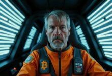 استراتيجية مايكل سايلور الـ 200 تريليون دولار للبيتكوين: هيمنة BTC الأمريكية والخلود – اكتشف التفاصيل الآن!