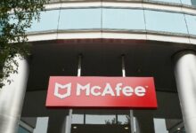 "احذر: نوافذ مزيفة لبرنامج McAfee تخترق أجهزة الكمبيوتر في عمليات احتيال بواسطة البيتكوين والسبائك الذهبية!"
